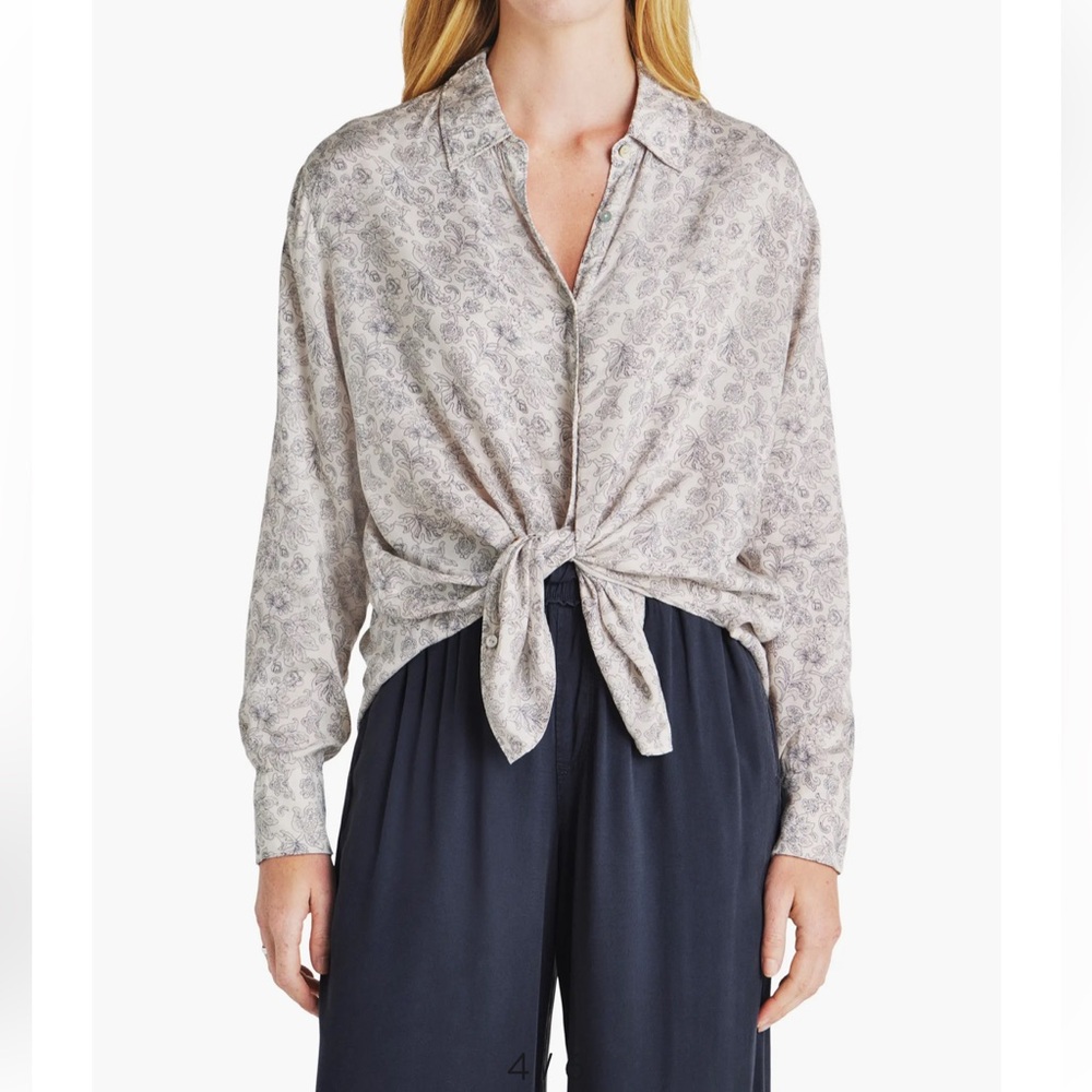 Splendid Women’s Cream Patterned Button Down Shir… - image 10